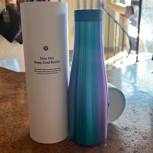 Lululemon Stay Hot / Keep Cold Bottle